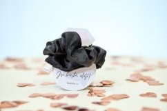 Saténová scrunchie