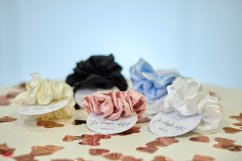 Saténová scrunchie