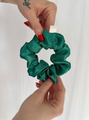 Saténová scrunchie KLASIK - EMERALD